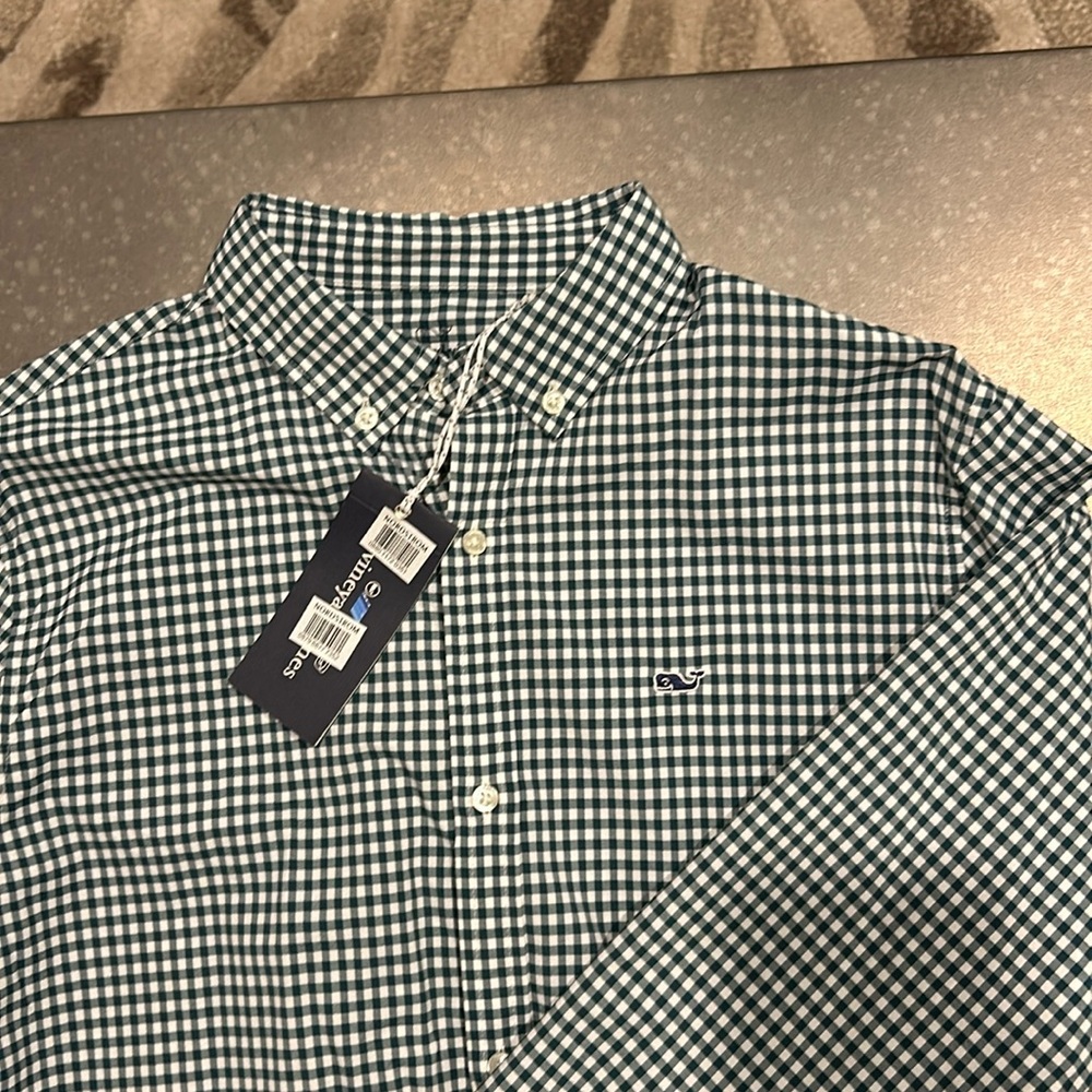 Vineyard vines boys xl dress shirt